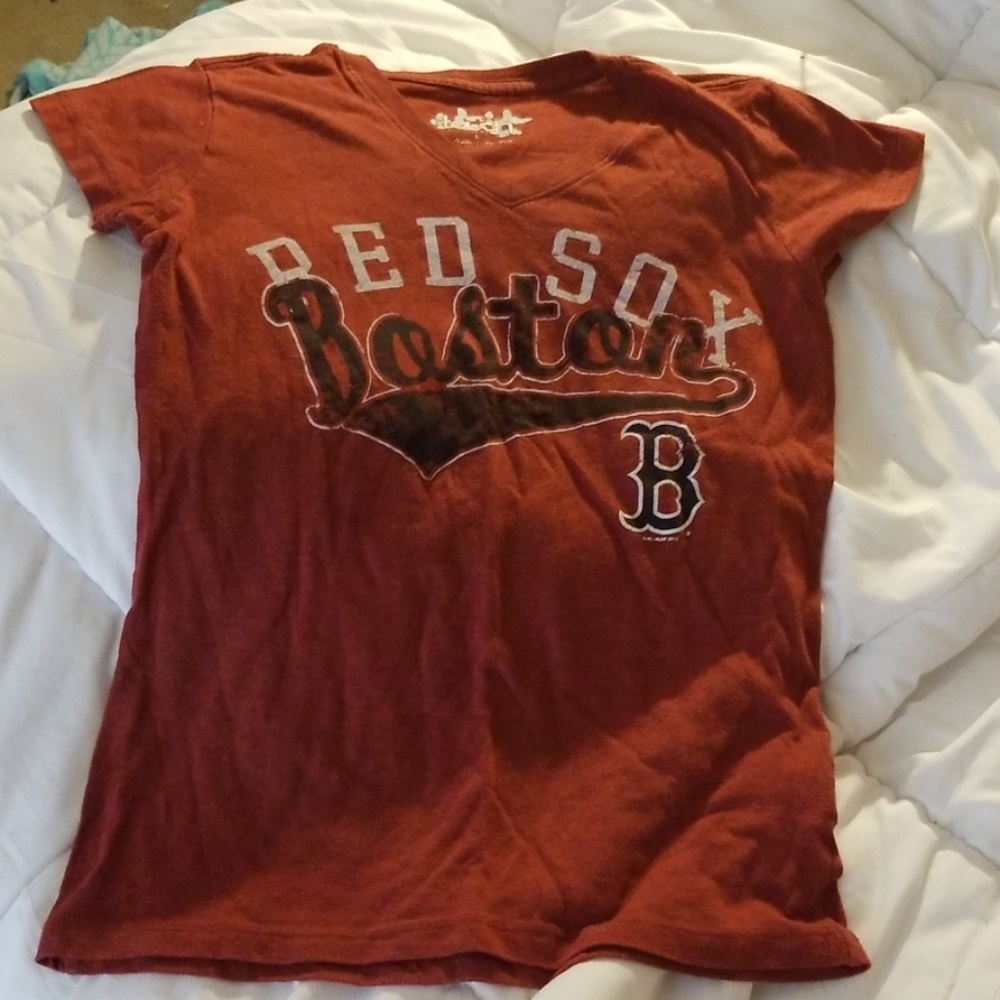 Red sox t shirt size large womens